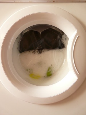 Wyciek wody w pralce w inteligentnym domu